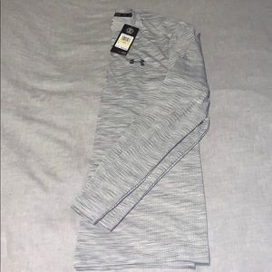 Men’s Under Armour long sleeve shirt